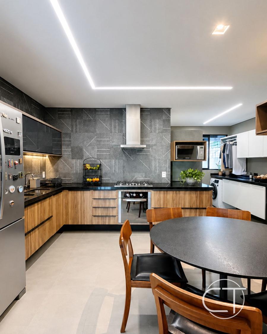 APARTAMENTO COM PÉ DIREITO DE 5,5M